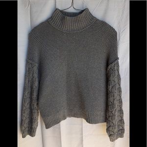 universal thread sweater